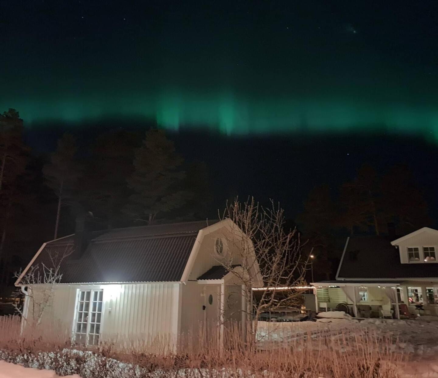 Charmigt hus och mysigt boende! Appartement Hudiksvall Buitenkant foto